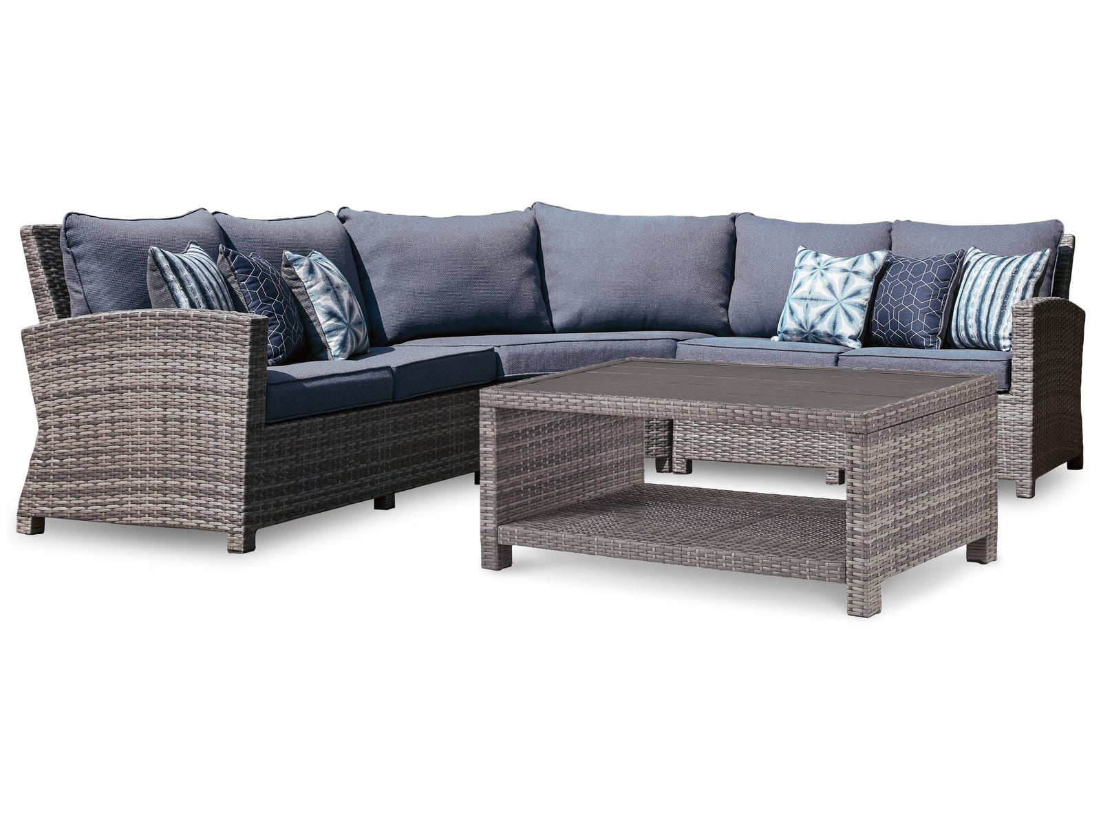 Salem Gray Beach 3-Piece Outdoor Sectional With Coffee Table - Ella Furniture