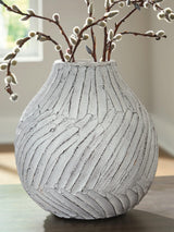Shelvie Distressed White Vase from Ella Furniture