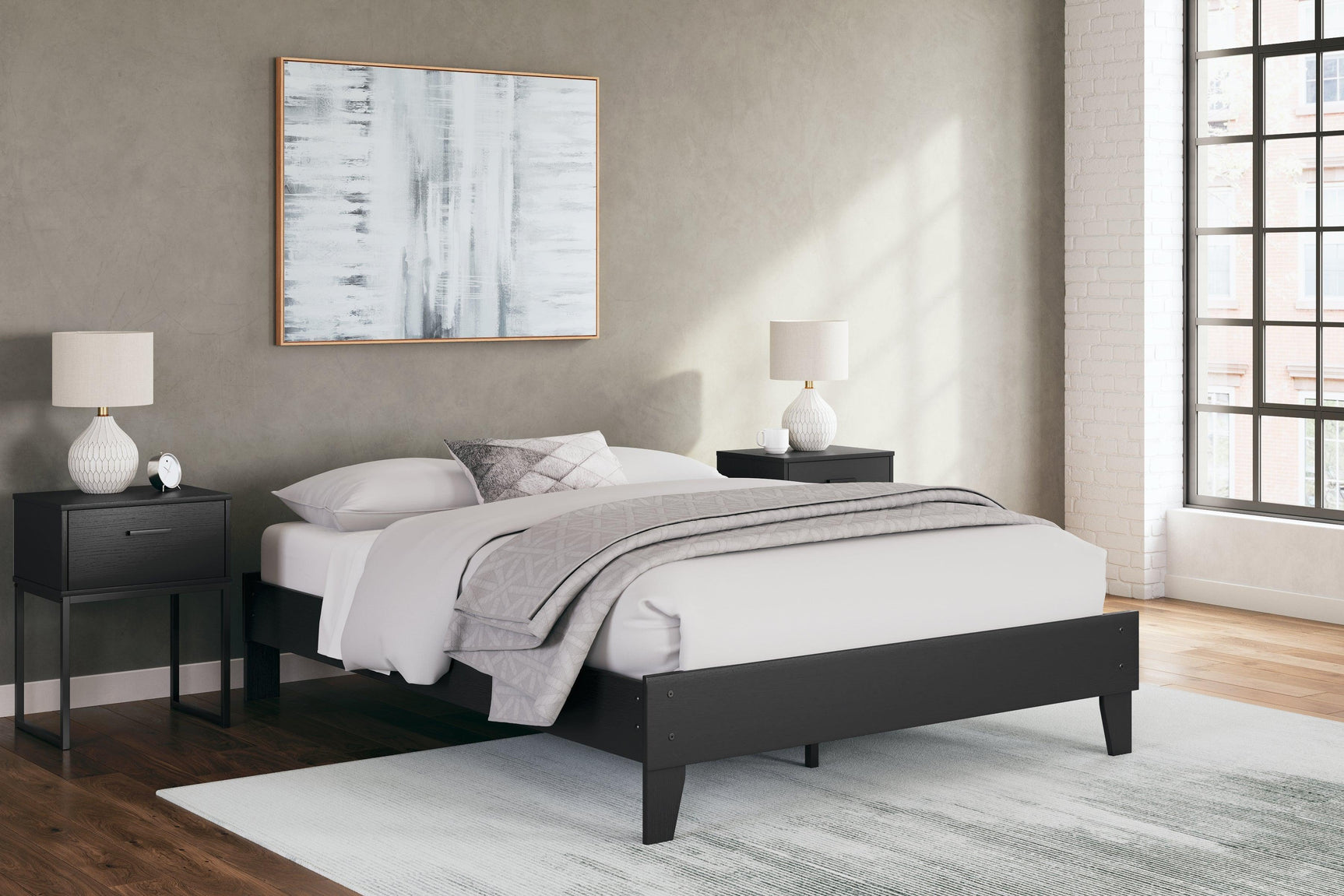 Socalle Black Queen Platform Bed - Ella Furniture