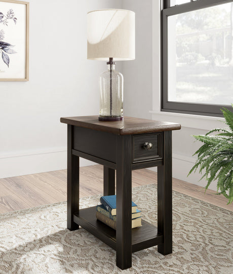 Tyler Grayish Brown/black Creek Coffee Table With 2 End Tables PKG010344 - T736-20 | T736-107 | T736-107 - Ella Furniture