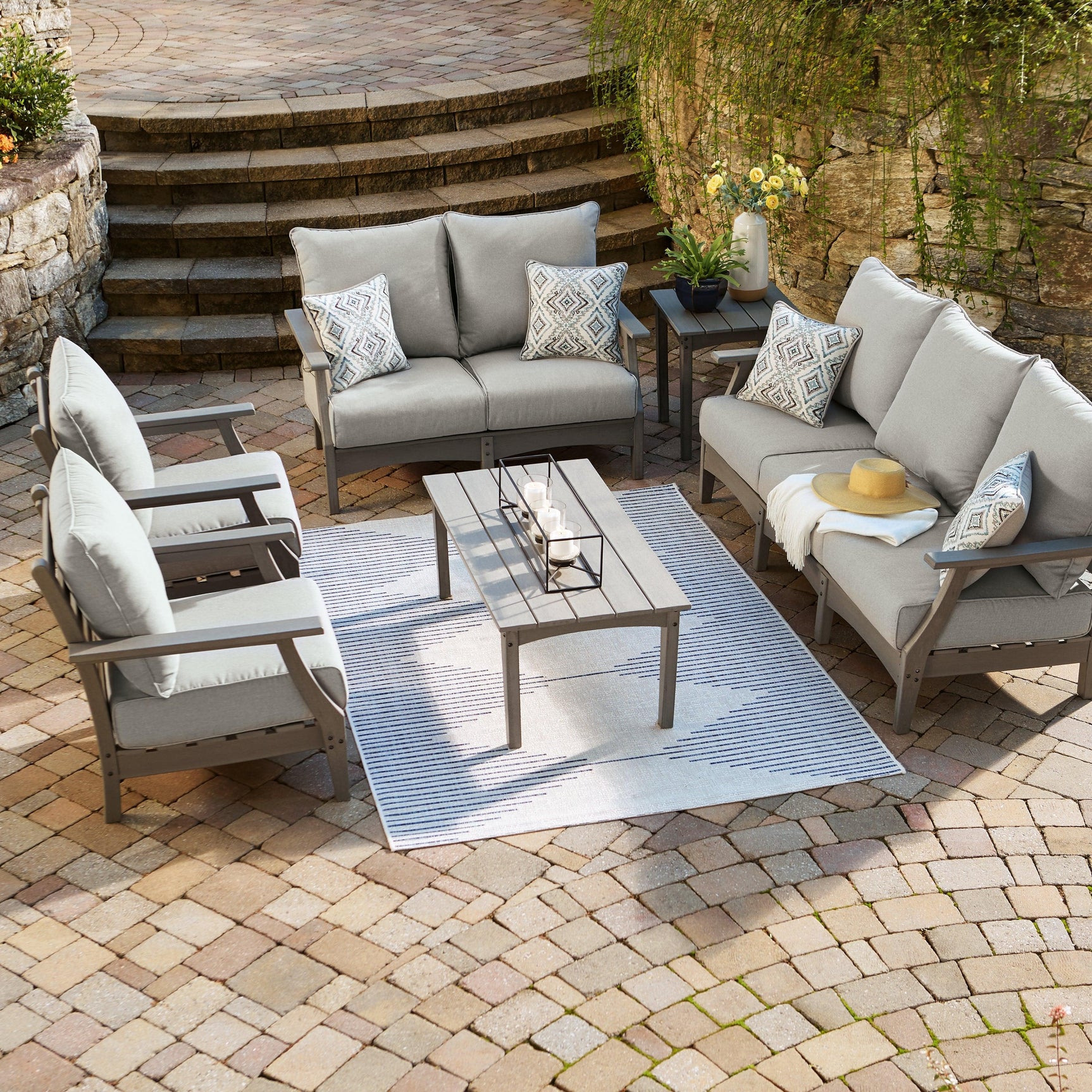 Visola Gray Outdoor Sofa And Loveseat With 2 Lounge Chairs And End Table - Ella Furniture