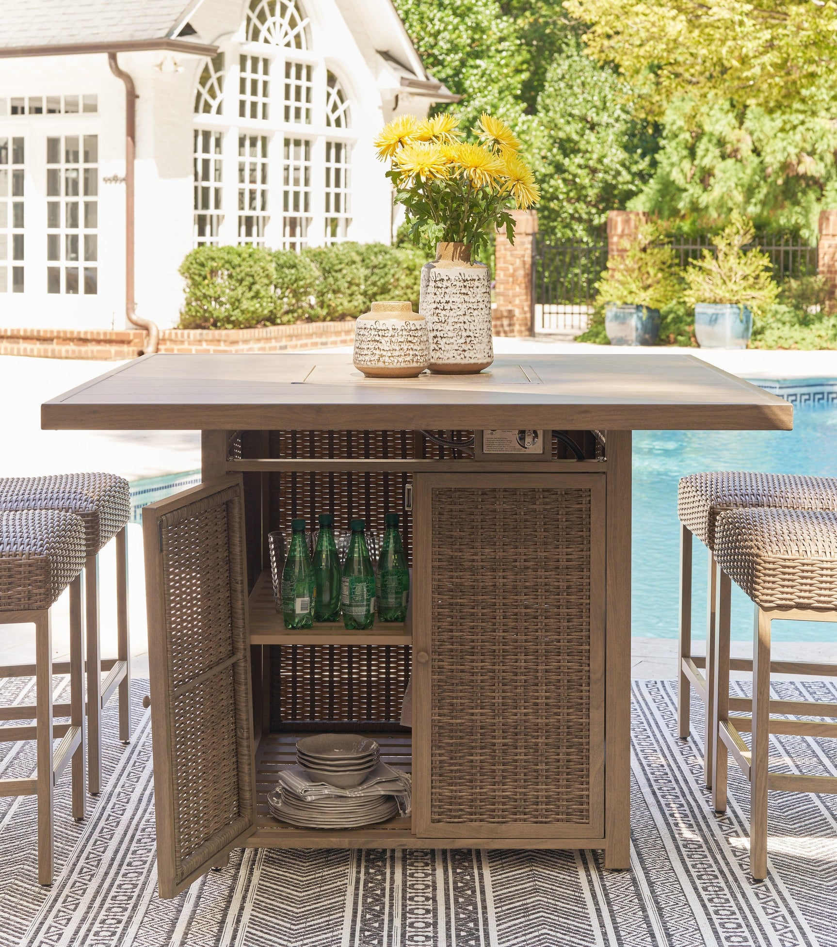 Walton Driftwood Bridge Outdoor Bar Table And 4 Barstools - Ella Furniture