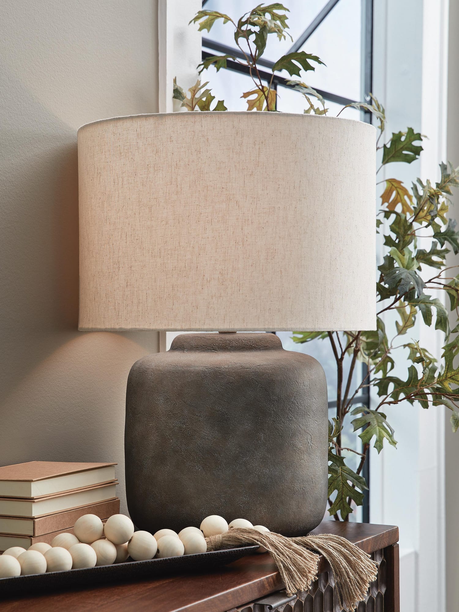 Zandophen Antique Gray Table Lamp from Ella Furniture
