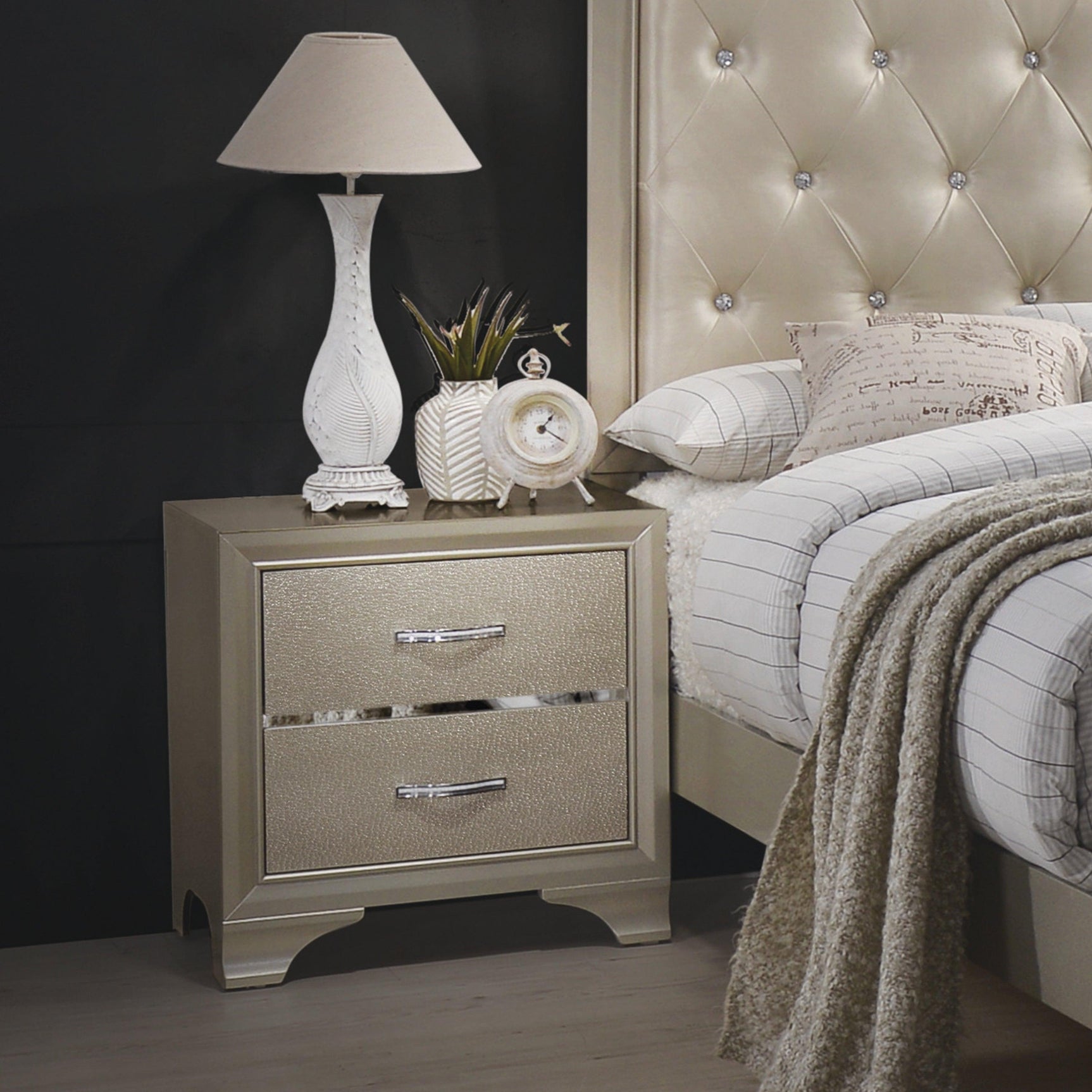 Beaumont Upholstered Queen Bed Champagne - Ella Furniture