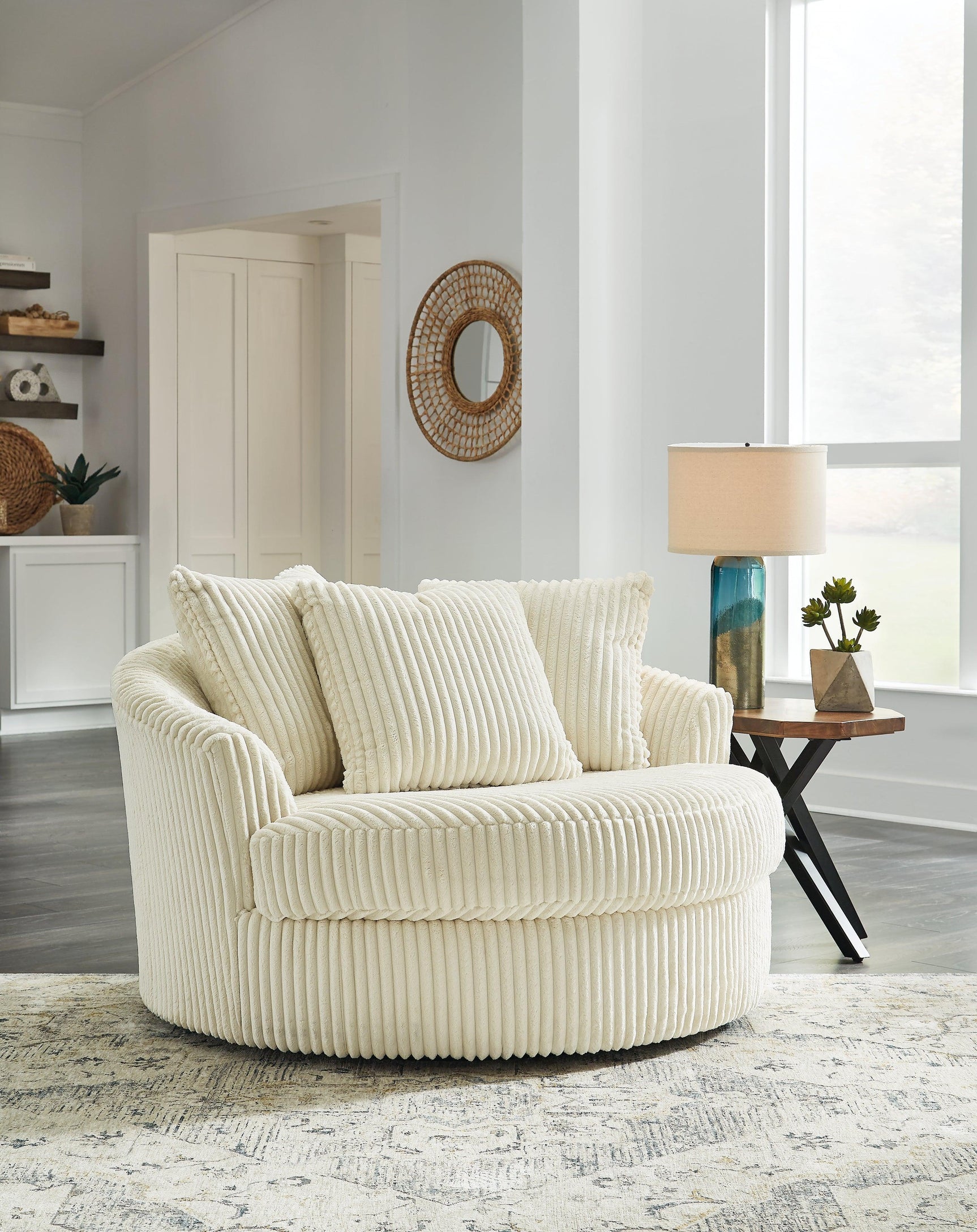 Lindyn Ivory Velvet Oversized Swivel Accent Chair - Ella Furniture