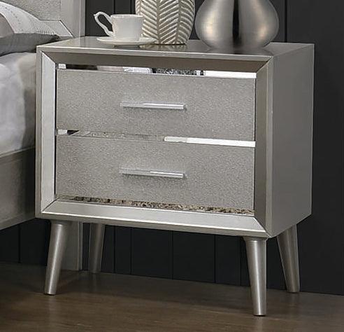 Ramon Queen Panel Bed Metallic Sterling - Ella Furniture