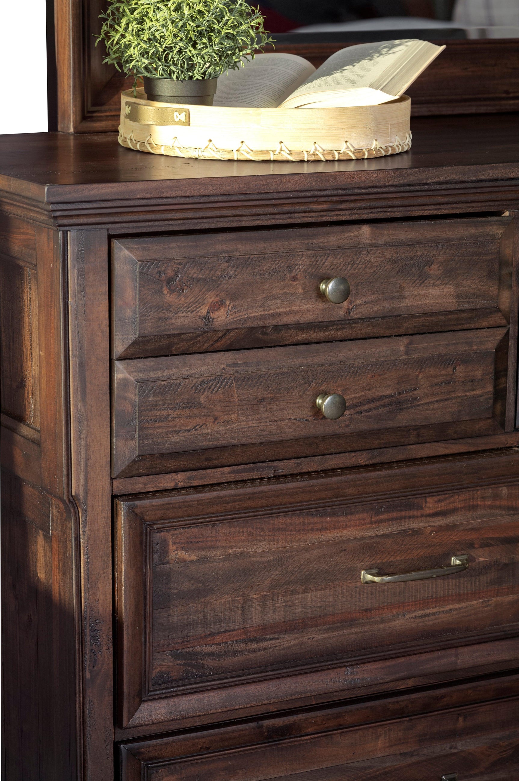 Avenue 8-Drawer Chest Weathered Burnished Brown - Ella Furniture