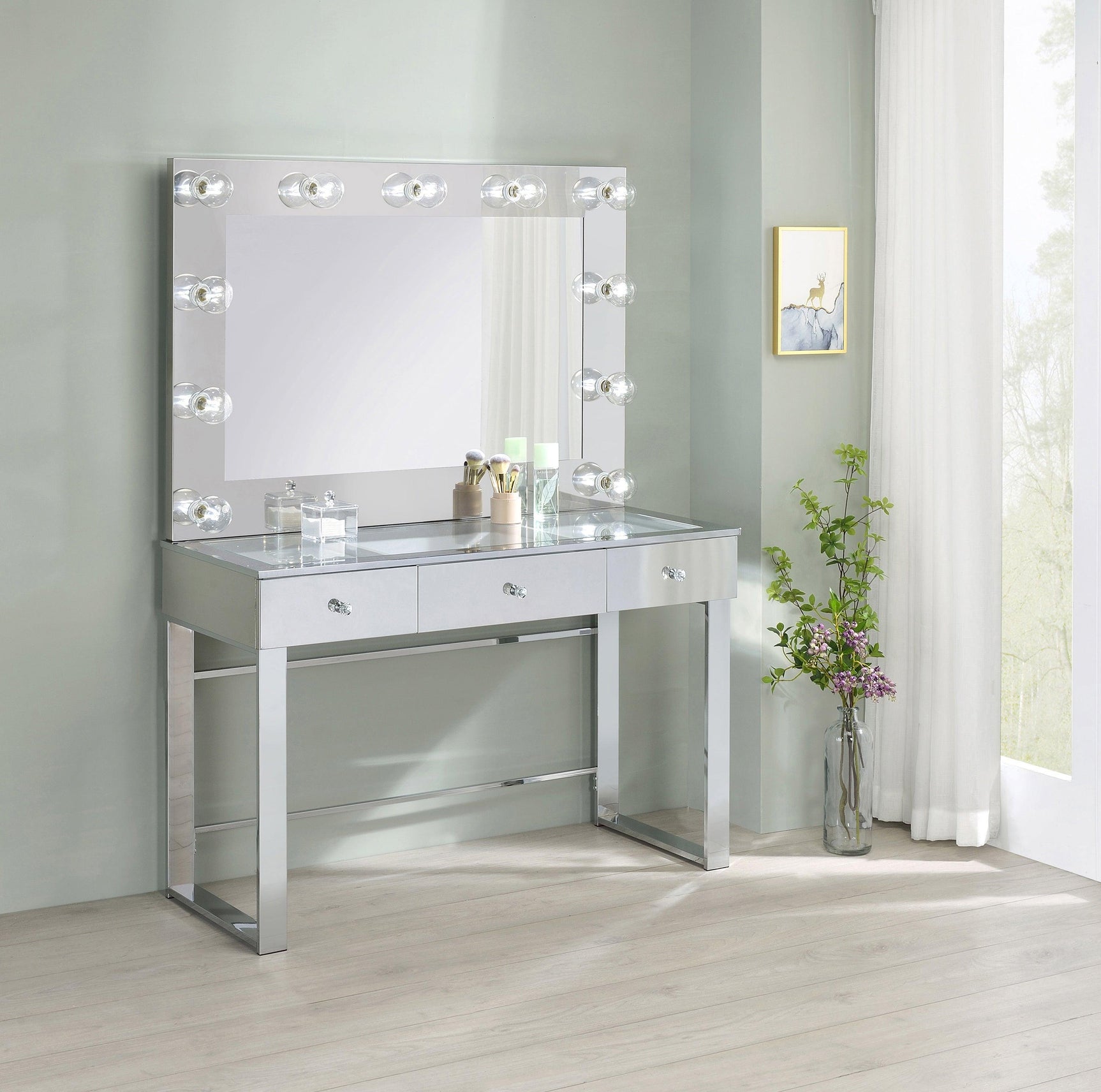 Umbridge 3-Drawer Vanity With Lighting Chrome And White - Ella Furniture