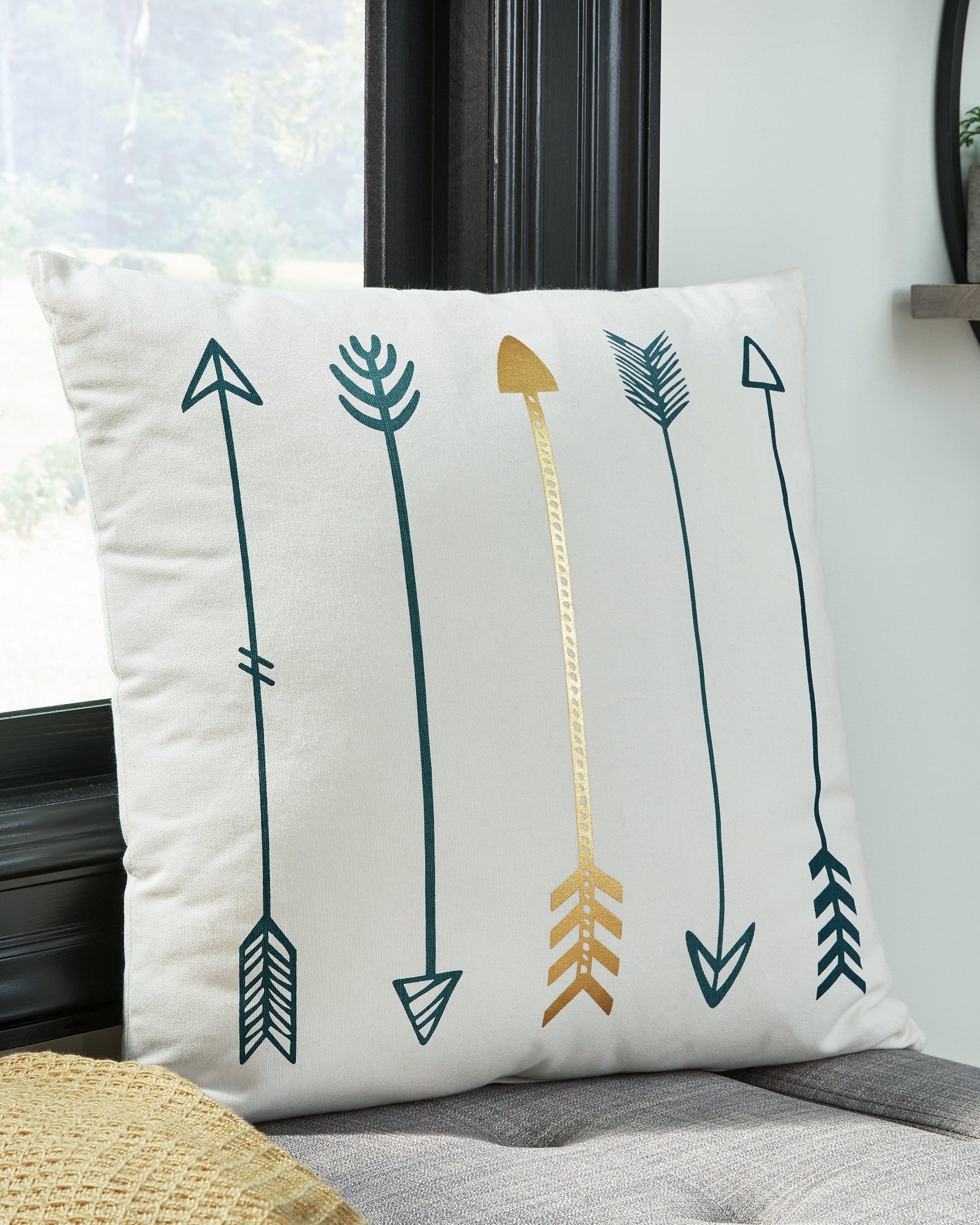 Gyldan White/teal/gold Pillow (Set Of 4) - Ella Furniture