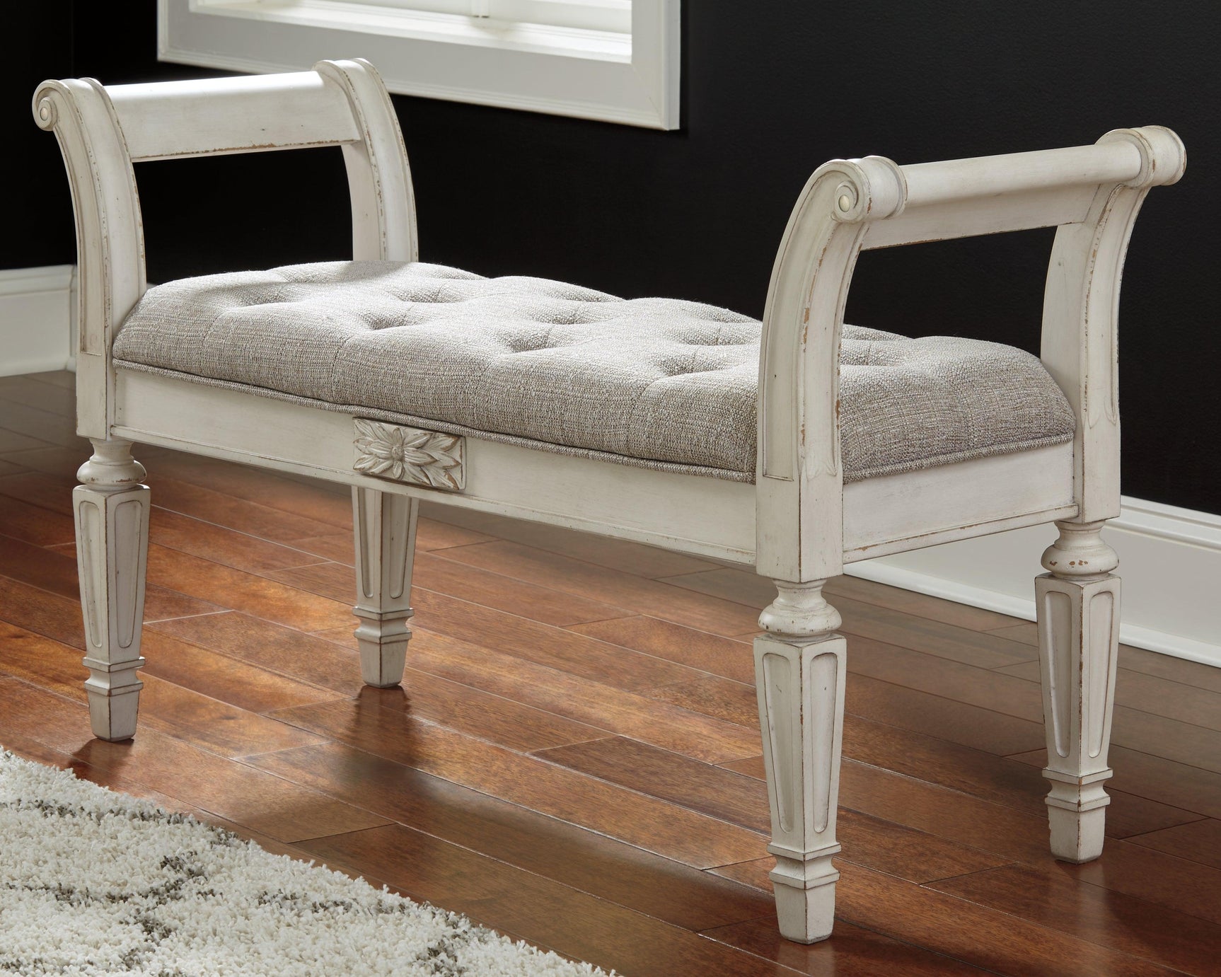 Realyn Antique White Accent Bench - Ella Furniture