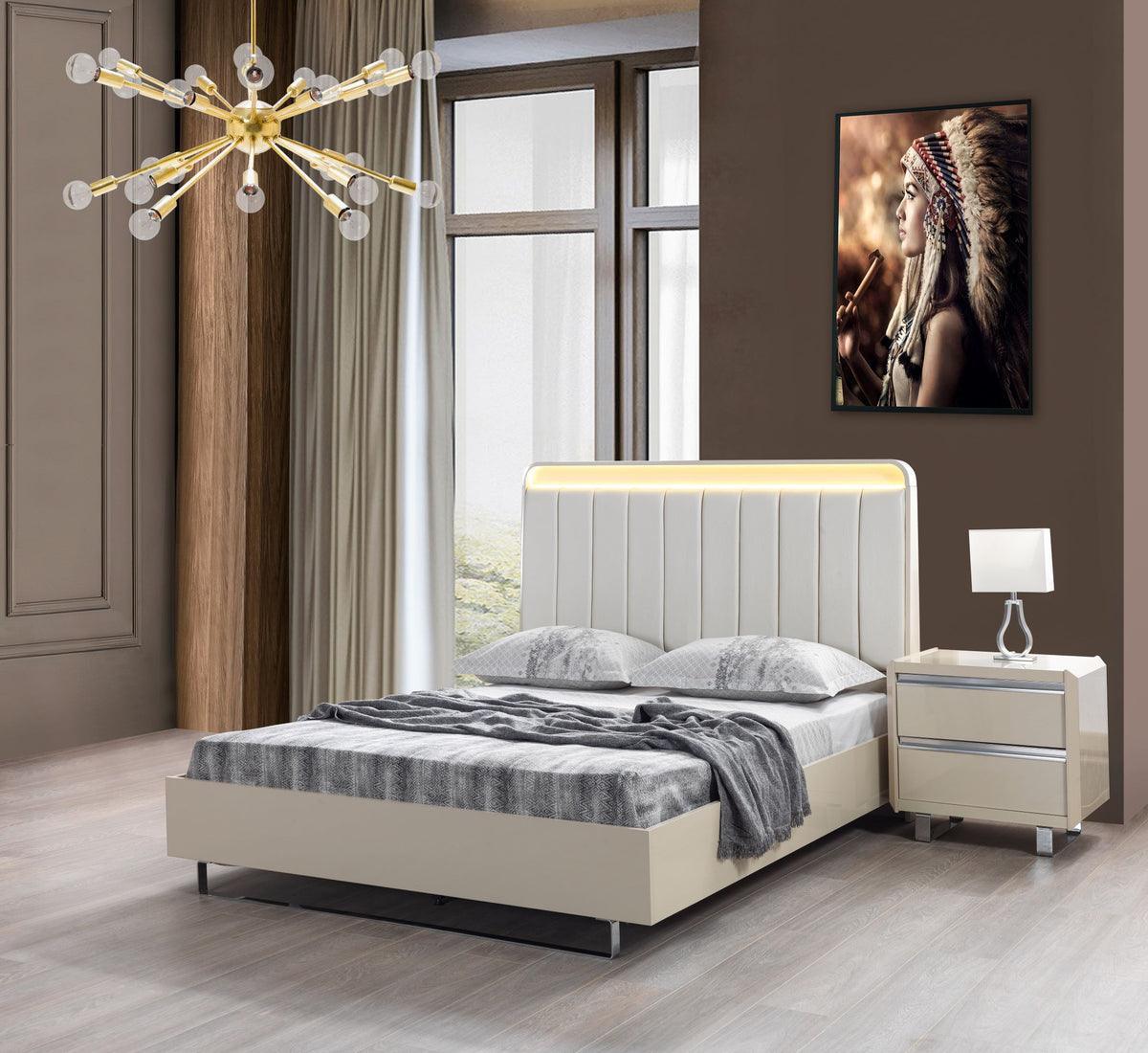 Hailey Cream High Gloss Lacquer 4 Pc Queen Bedroom Set - Ella Furniture