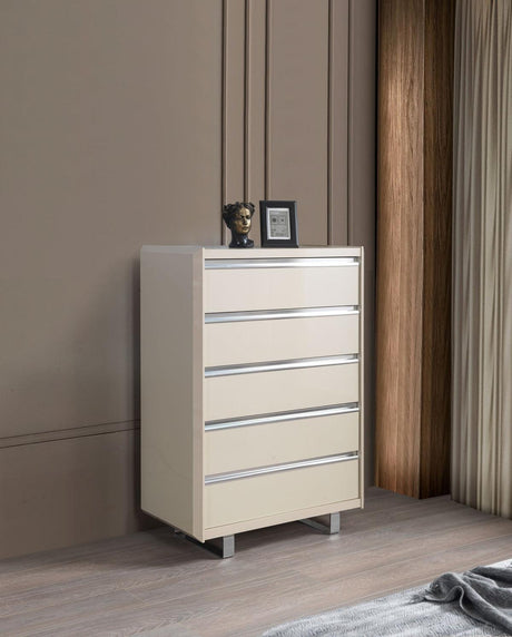 Hailey Cream High Gloss Lacquer 4 Pc Queen Bedroom Set - Ella Furniture