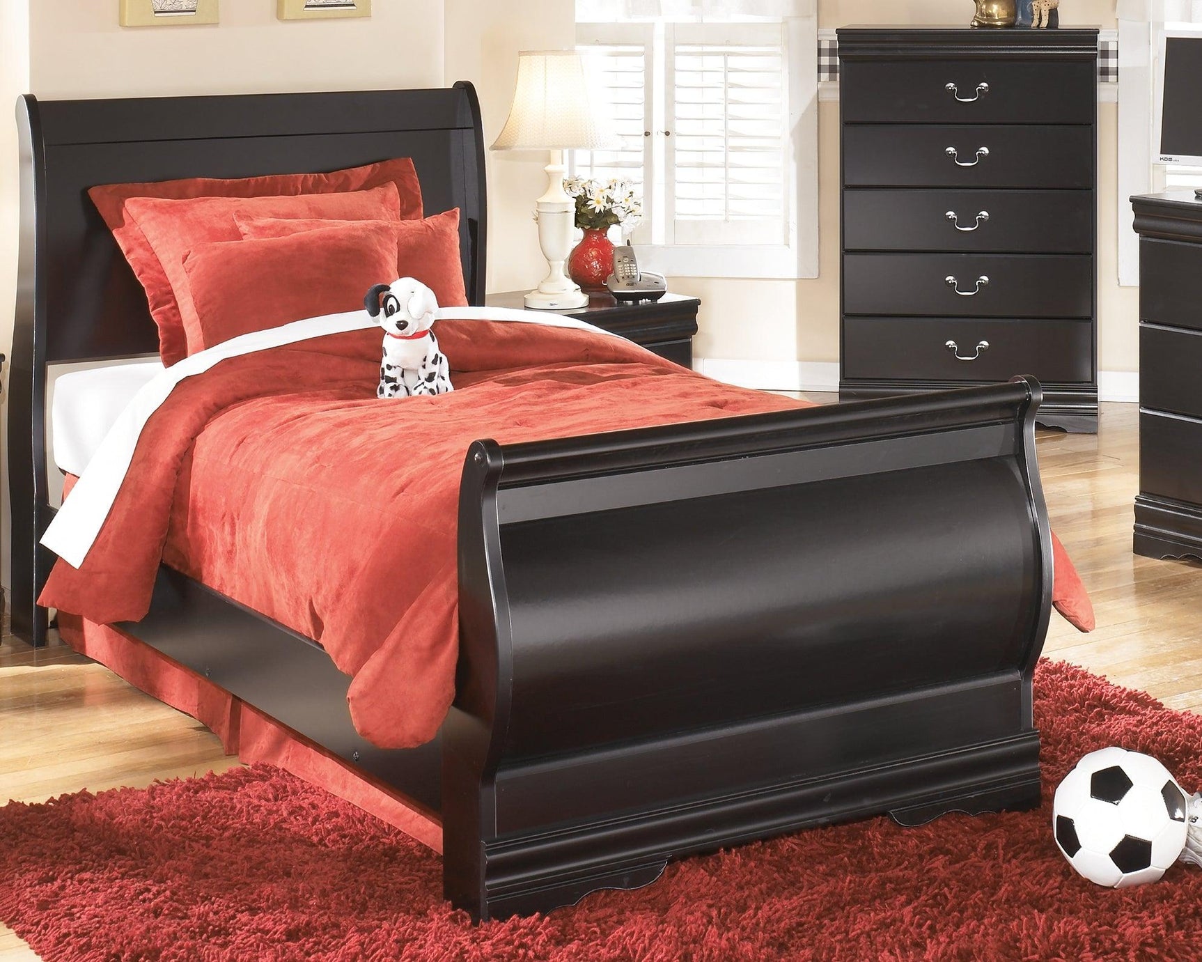 Huey Vineyard Black Twin Sleigh Bed - Ella Furniture