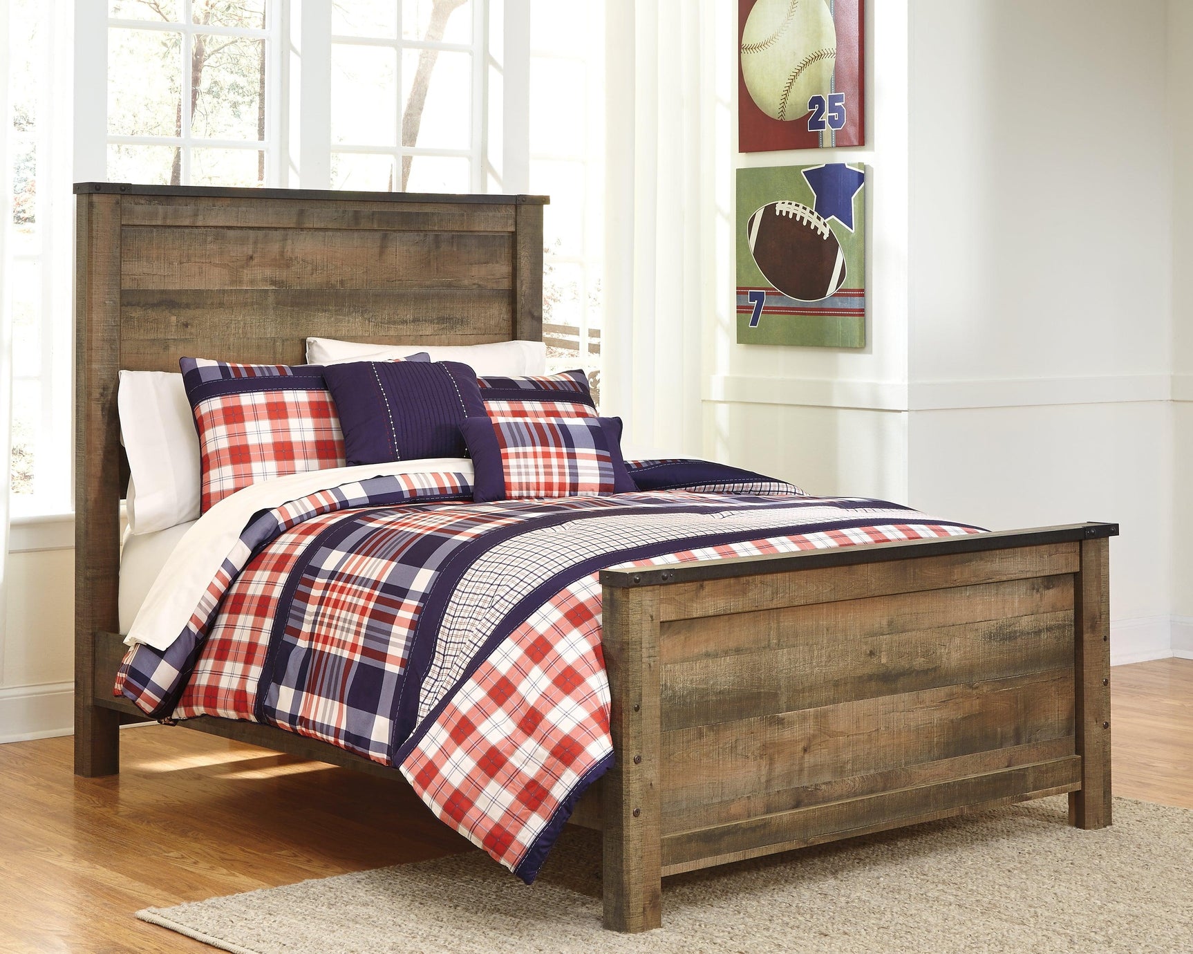 Trinell Brown Full Panel Bed - Ella Furniture