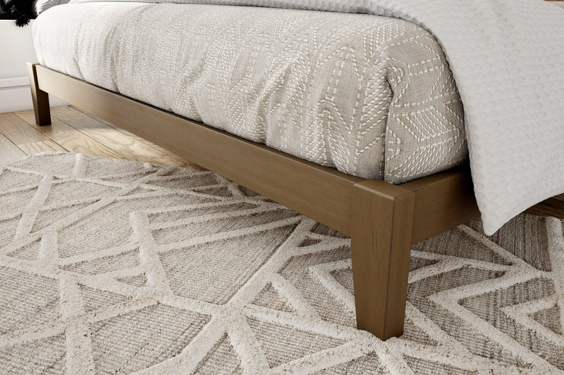 Tannally Light Brown King Platform Bed - Ella Furniture