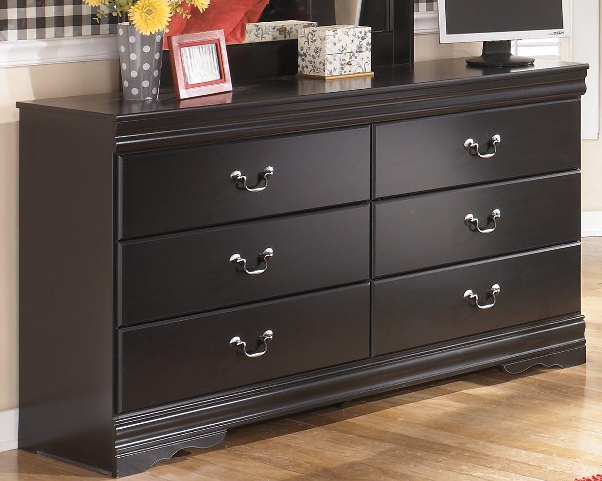 Huey Vineyard Black Dresser - Ella Furniture