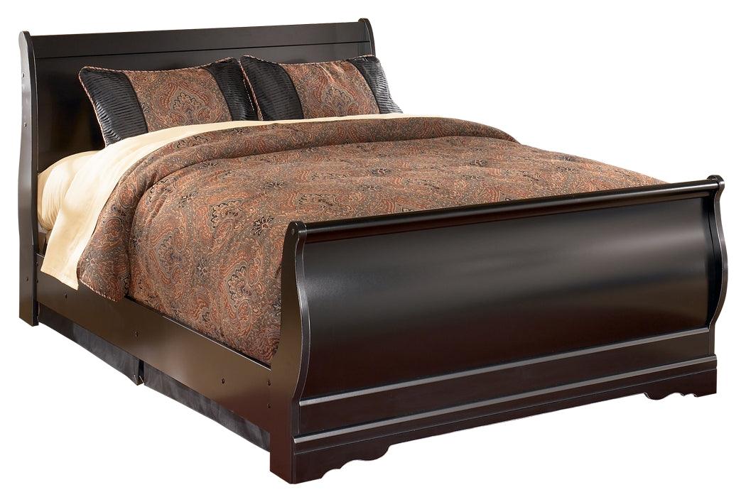 Huey Vineyard Black Full Sleigh Bed - Ella Furniture