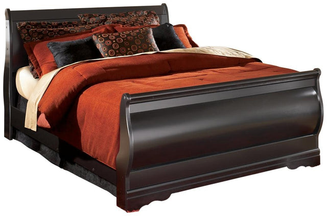 Huey Vineyard Black Queen Sleigh Bed - Ella Furniture