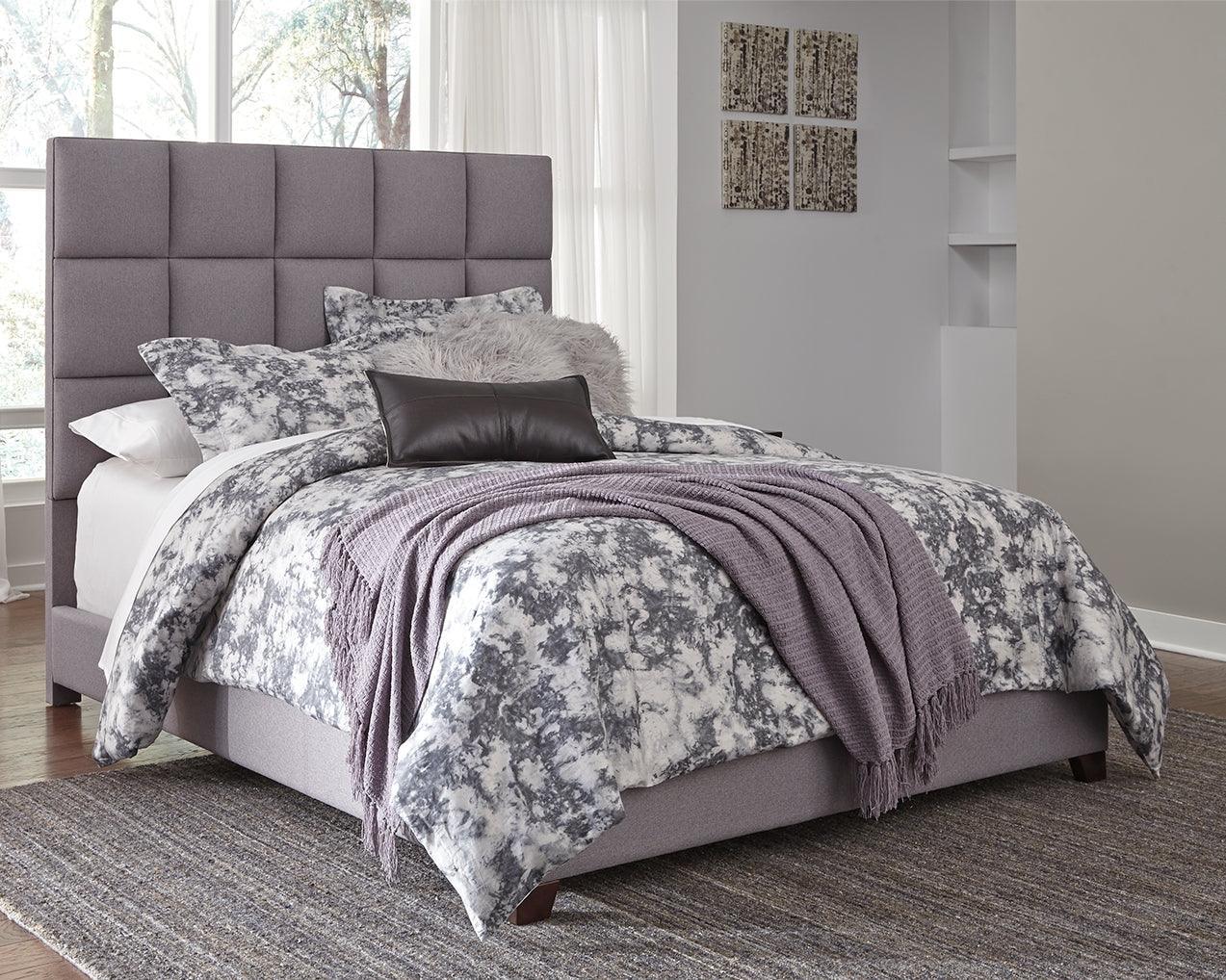 Dolante Gray Queen Upholstered Bed - Ella Furniture