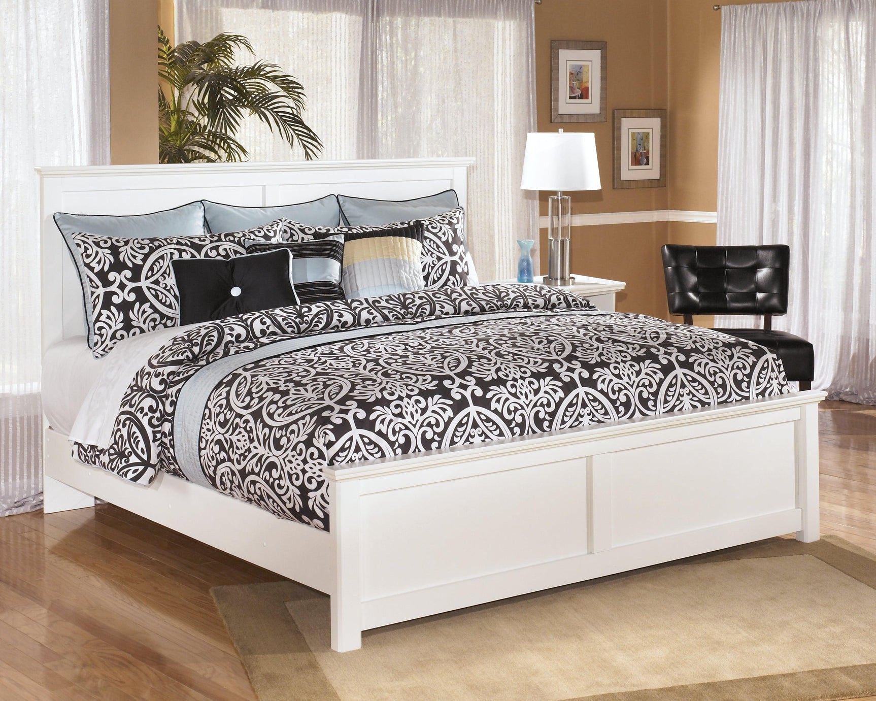 Bostwick Shoals White King Panel Bed - Ella Furniture