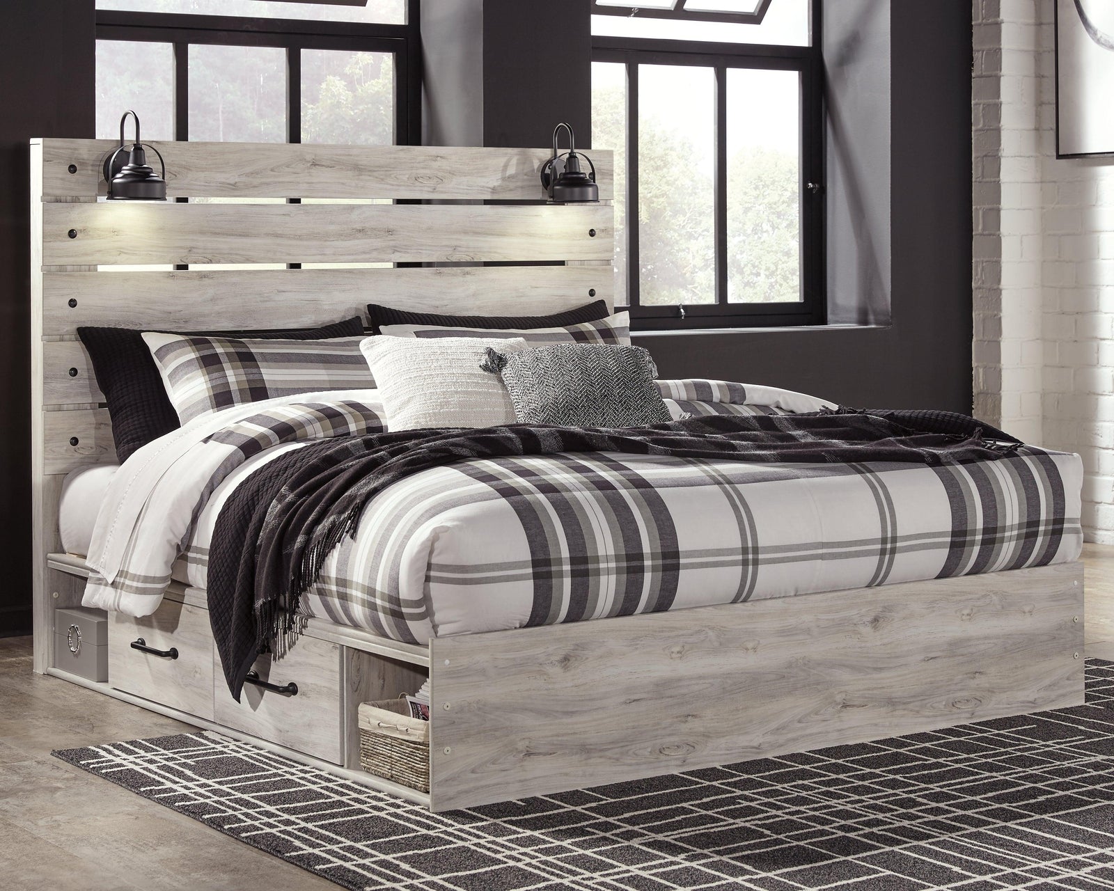 Cambeck Whitewash King Panel Bed With 4 Storage Drawers