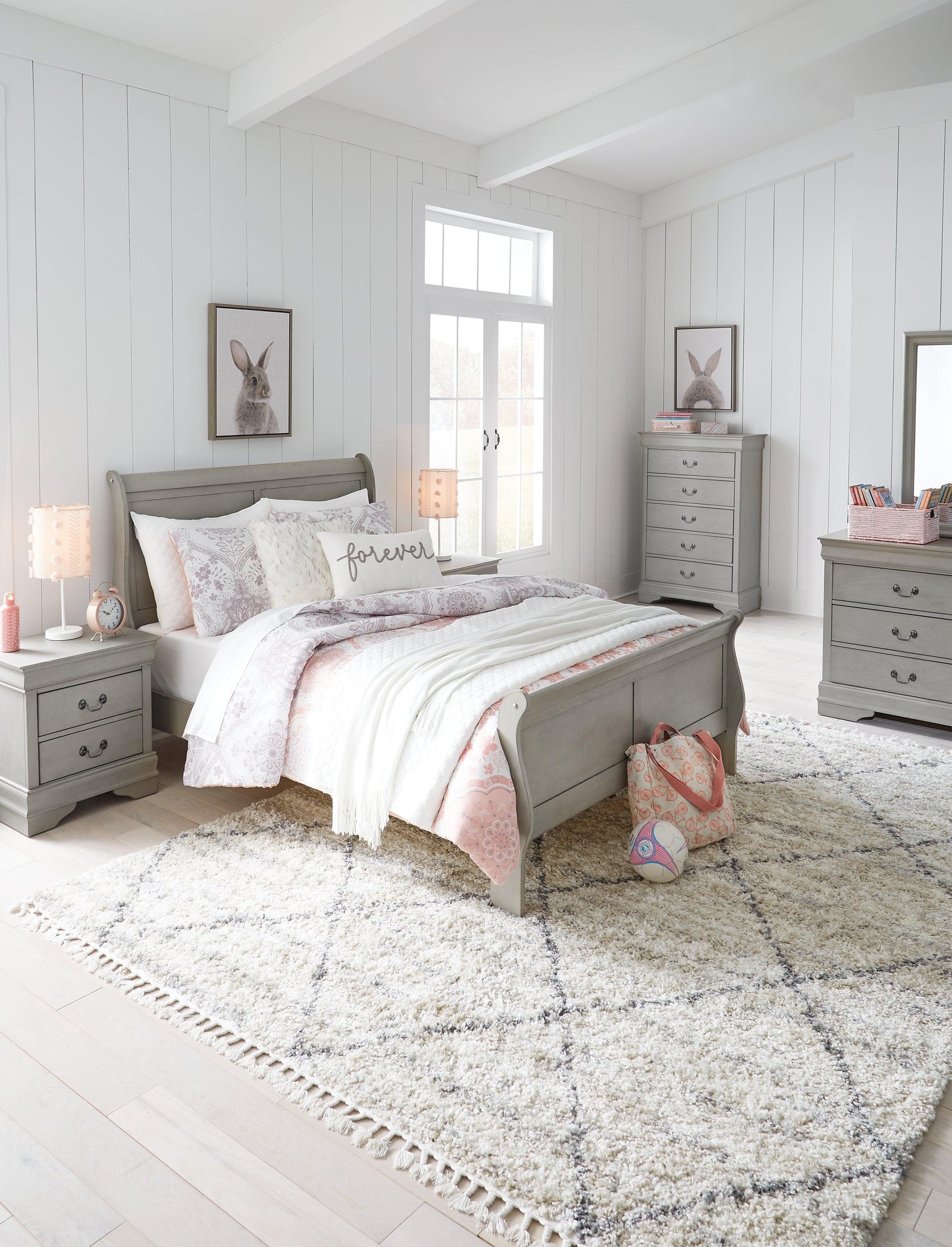 Kordasky Gray Full Sleigh Bed - Ella Furniture