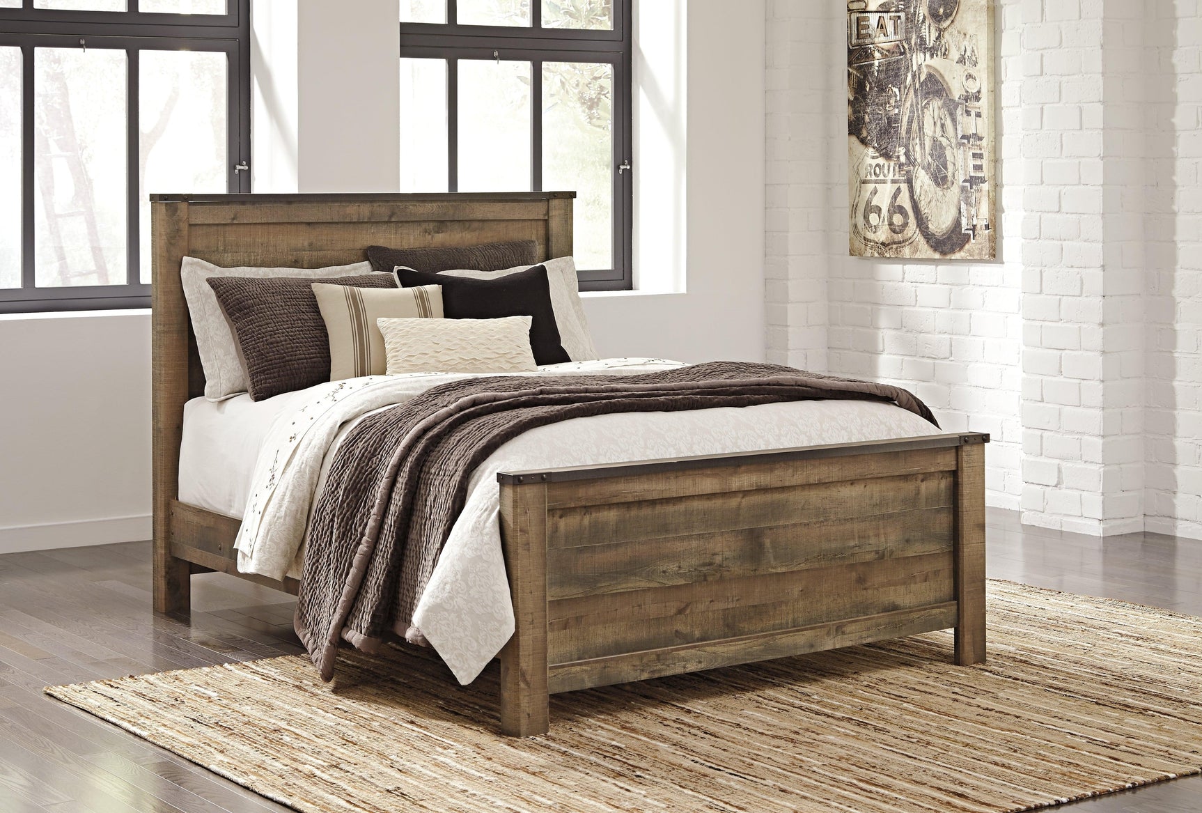 Trinell Brown Queen Panel Bed - Ella Furniture