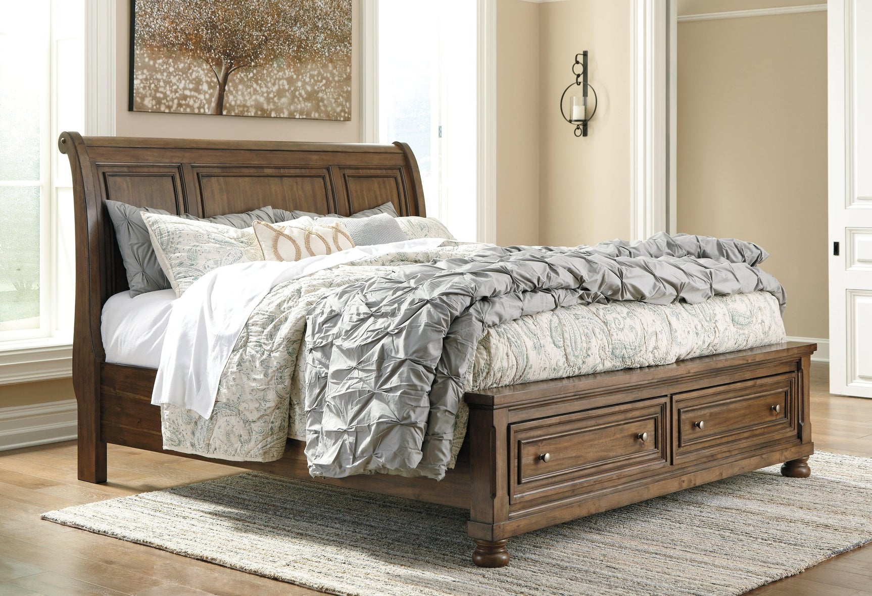 Flynnter Medium Brown King Sleigh Bed With 2 Storage Drawers - Ella Furniture