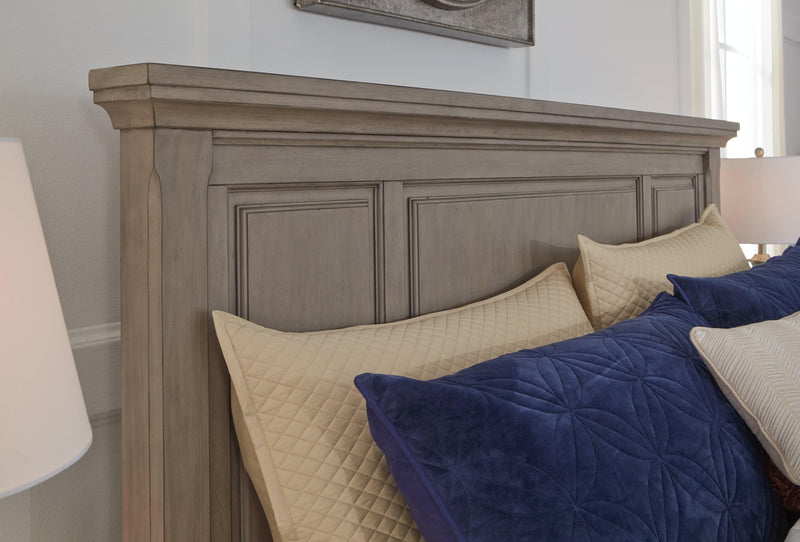 Lettner Light Gray King Sleigh Bed With 2 Storage Drawers
