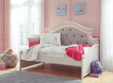 Realyn Chipped White Twin Day Bed - Ella Furniture