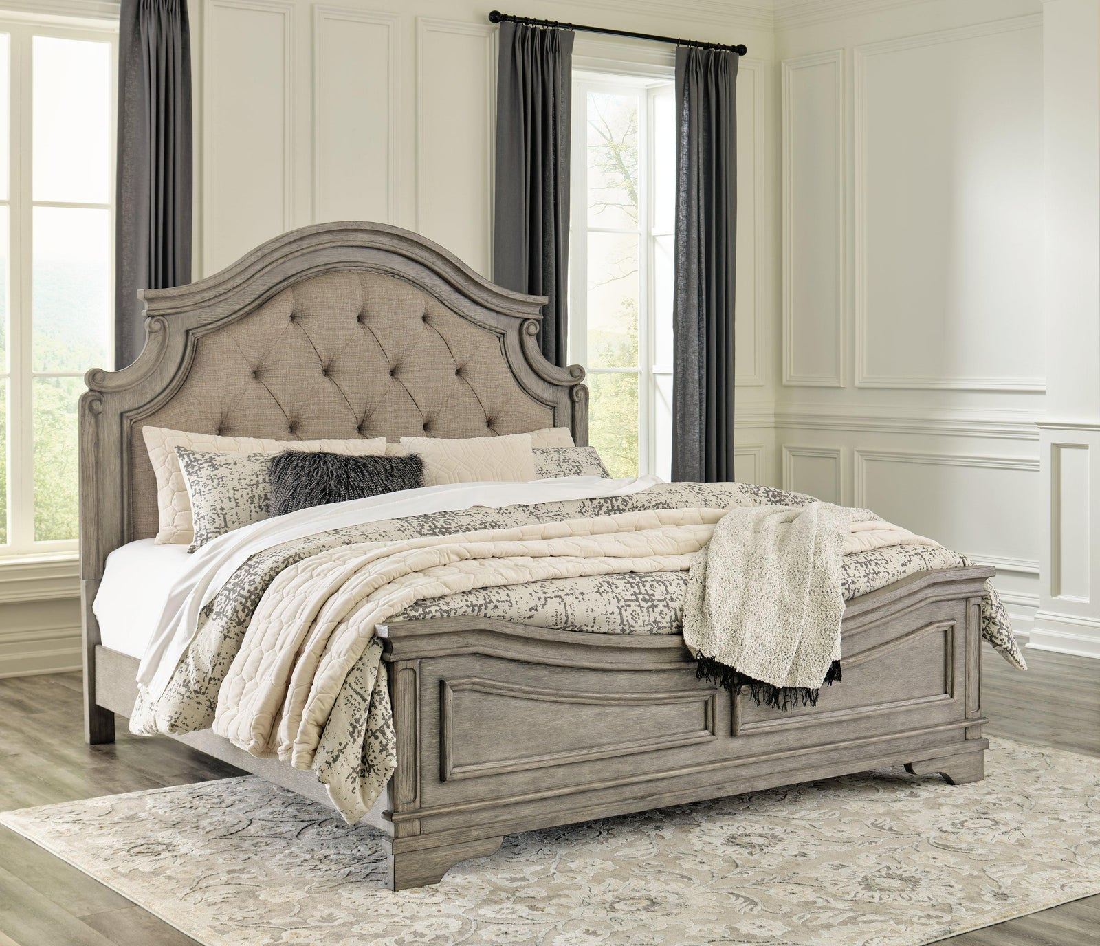 Lodenbay Antique Gray King Panel Bed - Ella Furniture