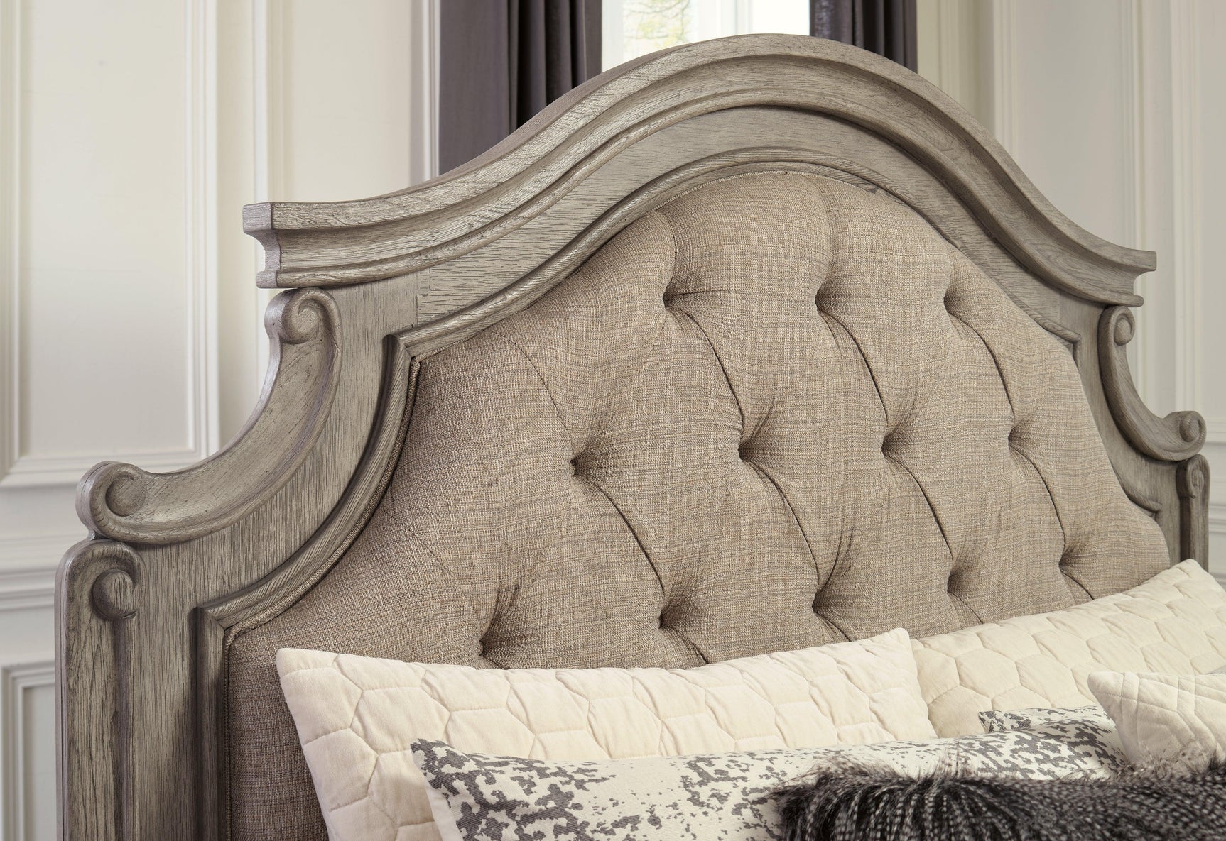Lodenbay Antique Gray King Panel Bed - Ella Furniture