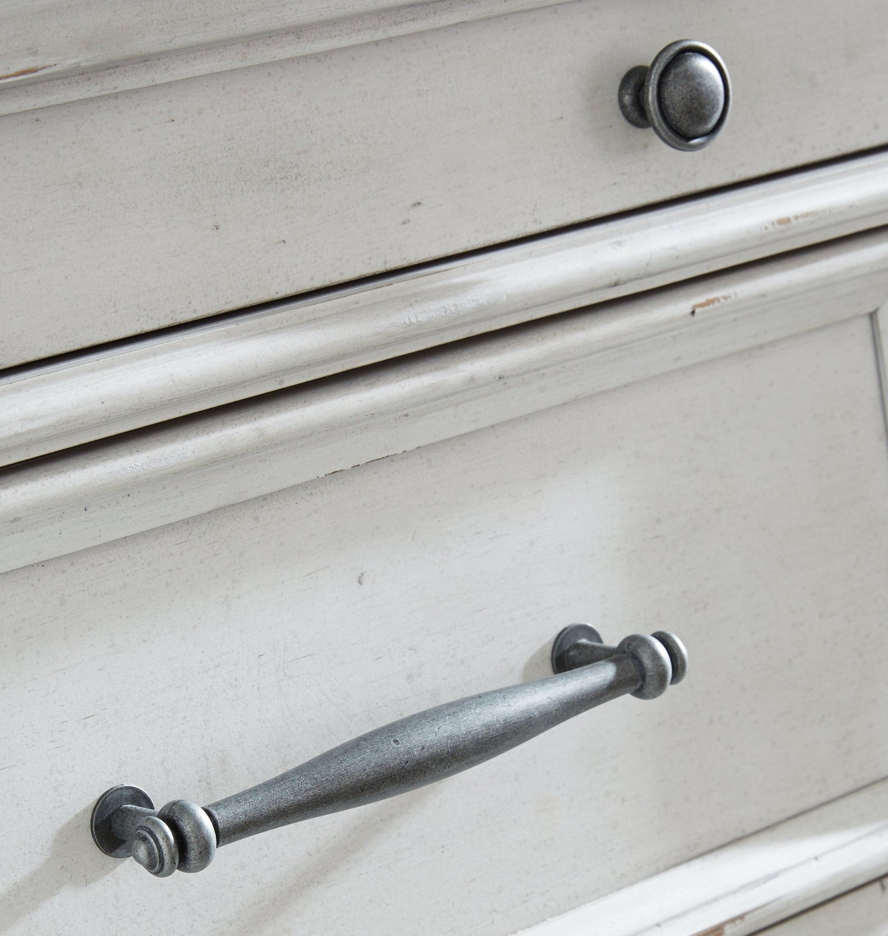 Kanwyn Whitewash Dresser And Mirror - Ella Furniture