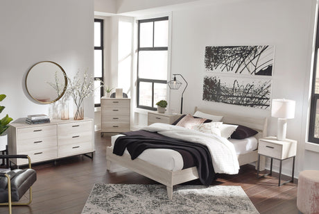 Socalle Natural Queen Panel Platform Bed - Ella Furniture