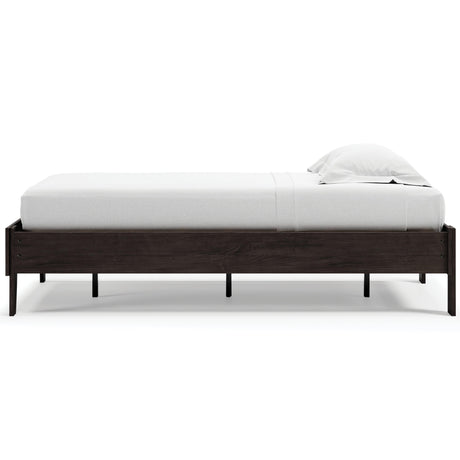 Piperton White Twin Platform Bed - Ella Furniture