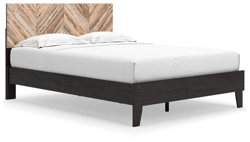 Piperton Two-tone Brown/Black Queen Panel Platform Bed - Ella Furniture