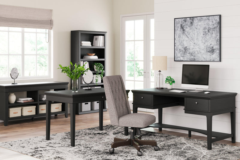 Beckincreek Black 48" Home Office Desk - Ella Furniture