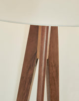 Dallson Brown Floor Lamp - Ella Furniture