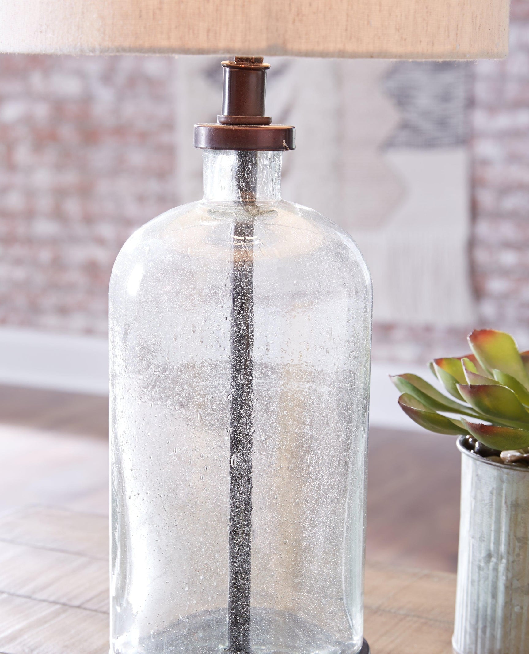 Bandile Clear/bronze Finish Table Lamp - Ella Furniture