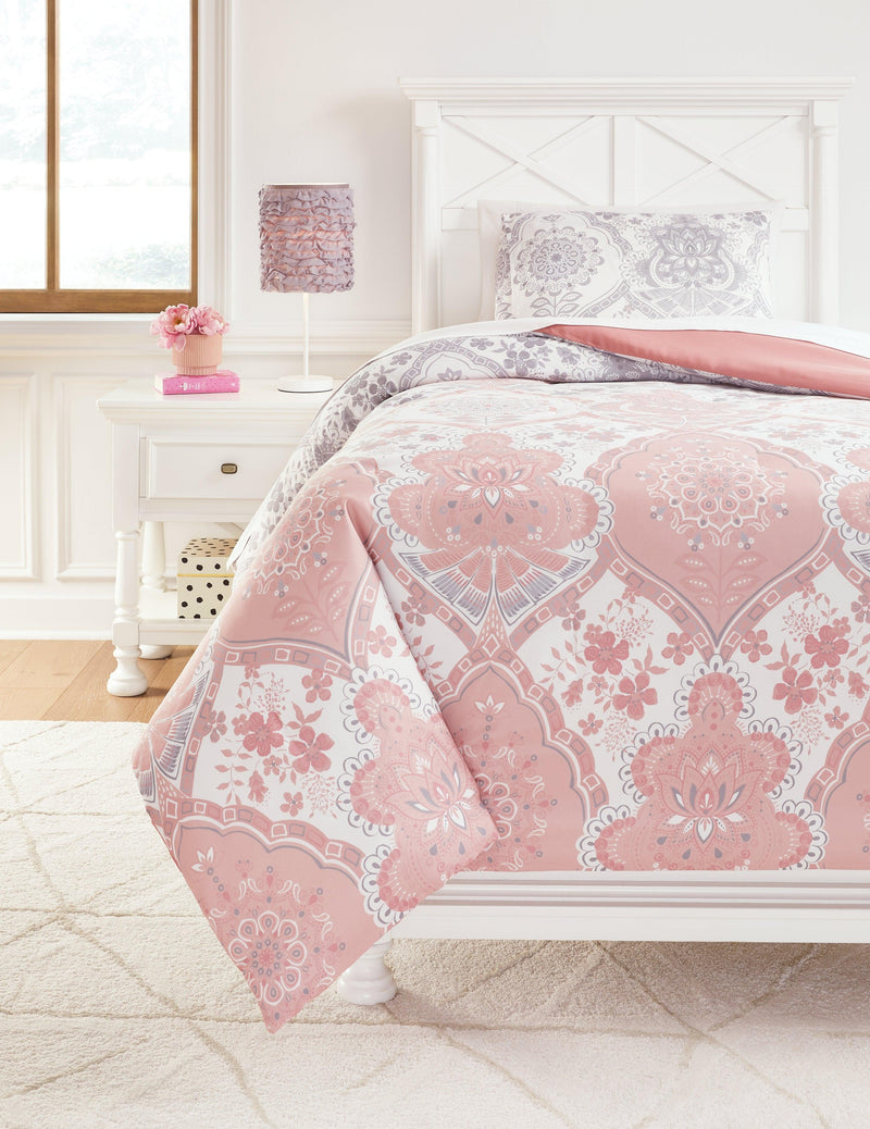 Avaleigh Pink/white/gray Twin Comforter Set - Ella Furniture