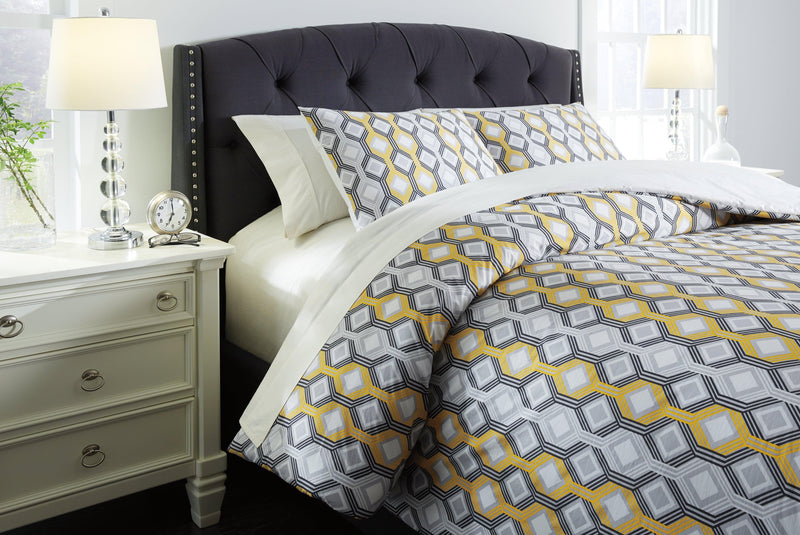 Mato Gray/yellow/white 3-Piece Queen Comforter Set