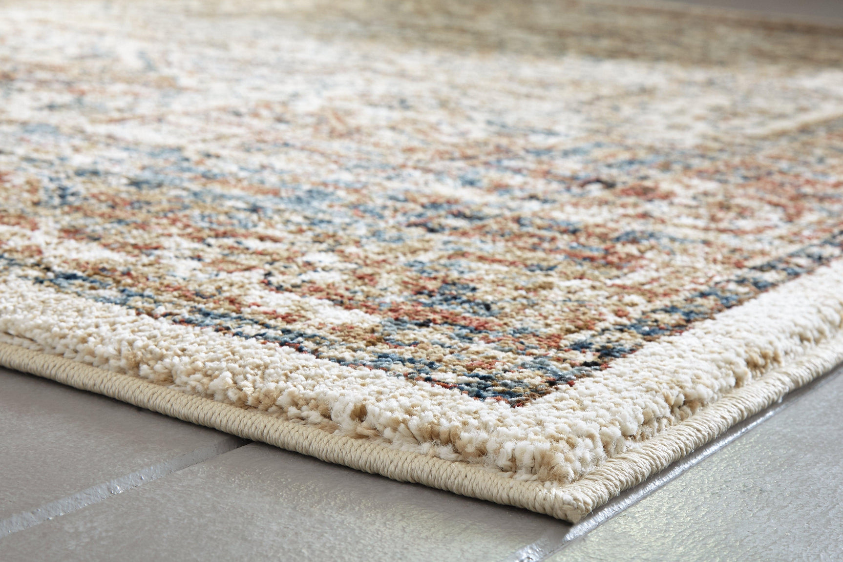 Jirair Multi 5'3" X 7' Rug - Ella Furniture