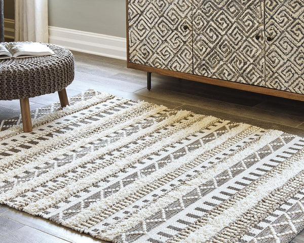 Karalee Ivory/brown 8' X 10' Rug - Ella Furniture