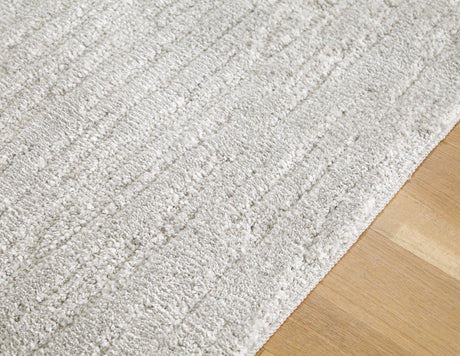 Ivygail Gray 5' X 7' Rug - Ella Furniture