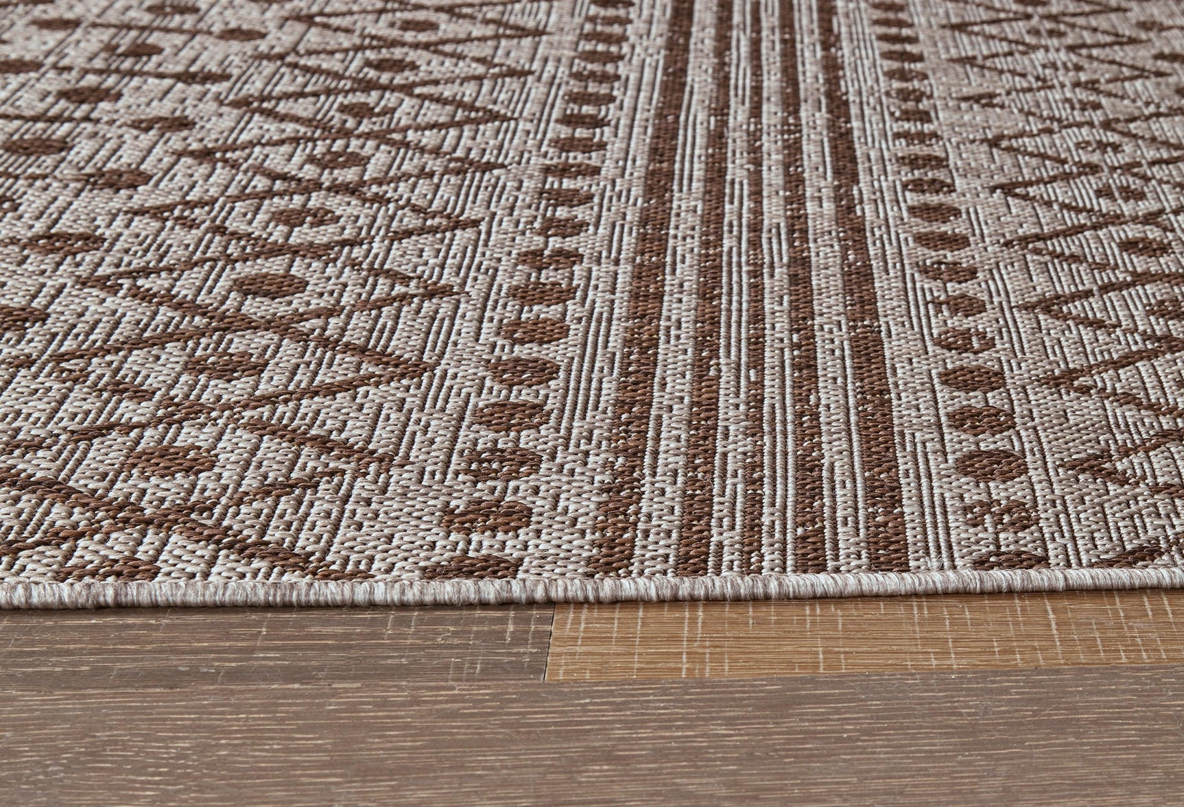 Dubot Tan/brown/white 7'10" X 10'2" Rug - Ella Furniture