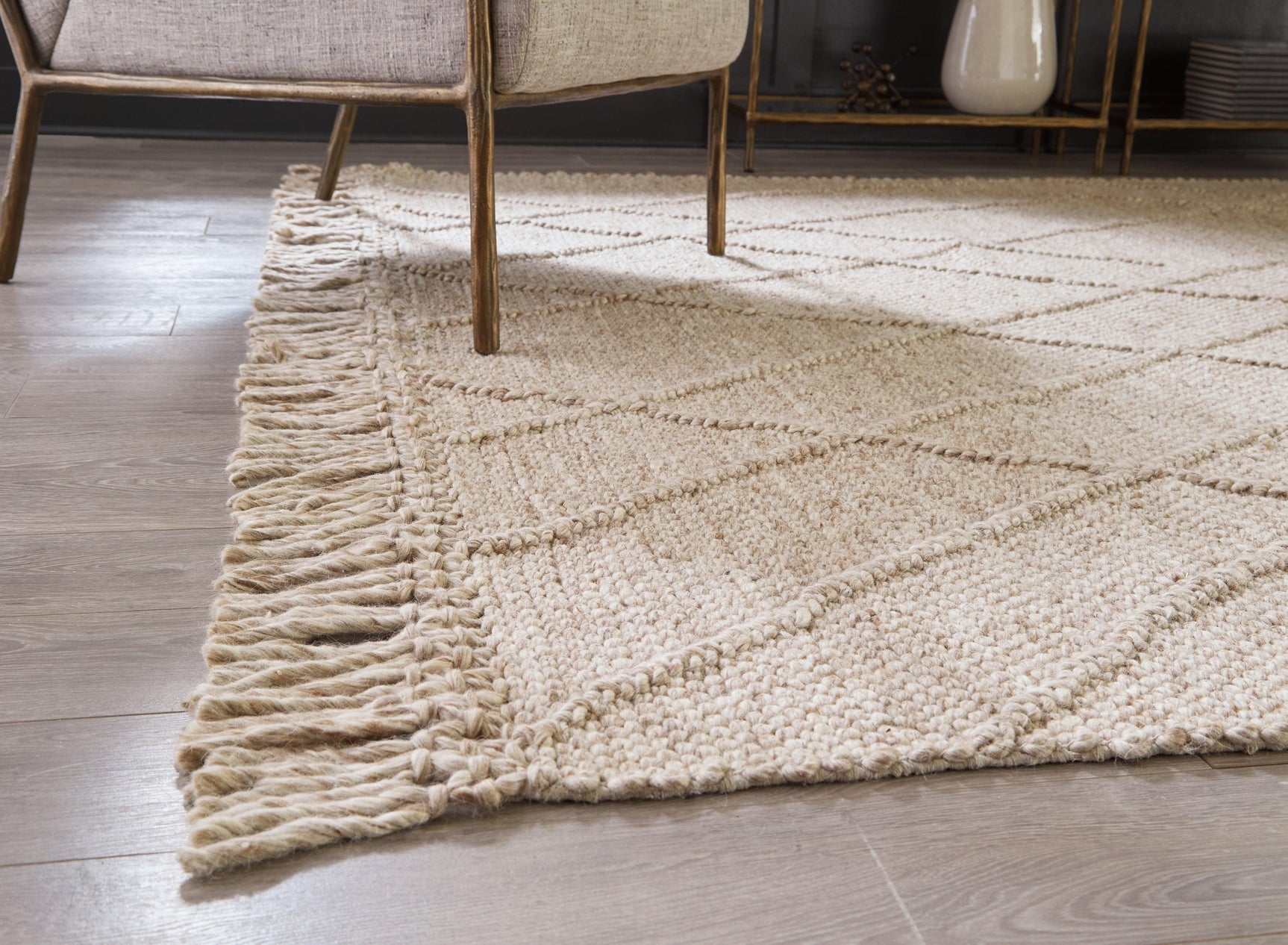 Averhall Sand 7'8" X 10' Rug - Ella Furniture