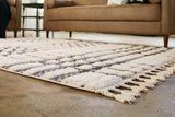 Oladon Black/gray/ivory 5'3" X 7'3" Rug - Ella Furniture