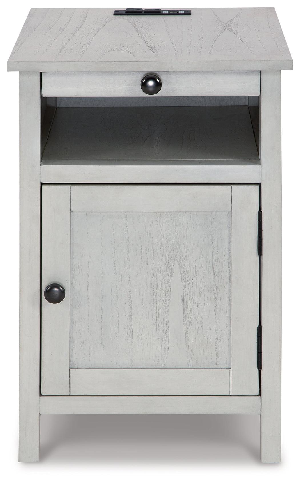 Treytown Antique White Chairside End Table - Ella Furniture