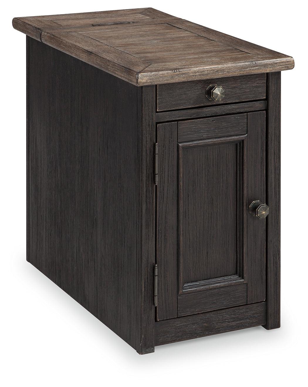 Tyler Creek Grayish Brown/Black Chairside End Table With Usb Ports & Outlets - Ella Furniture