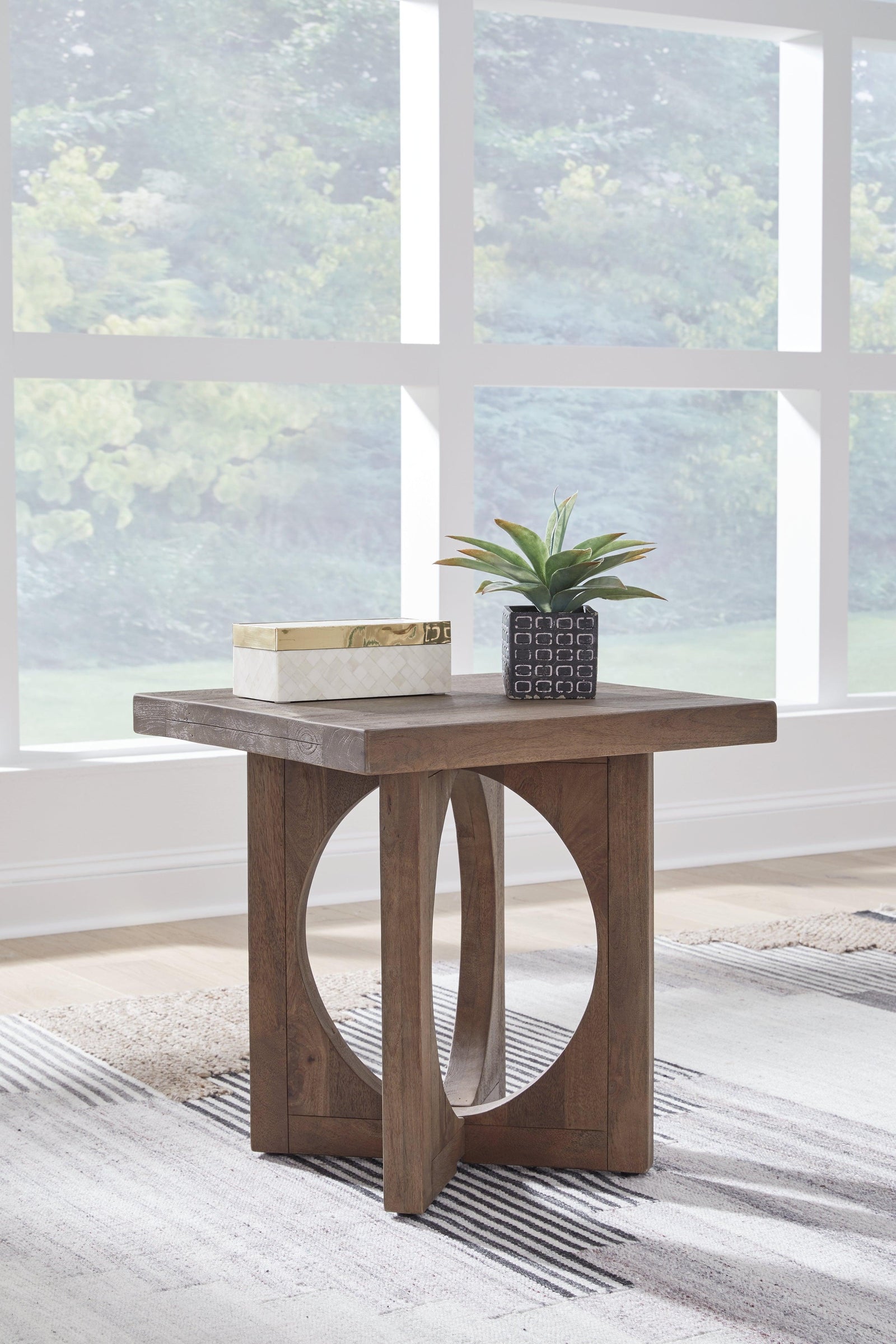 Abbianna Medium Brown End Table - Ella Furniture